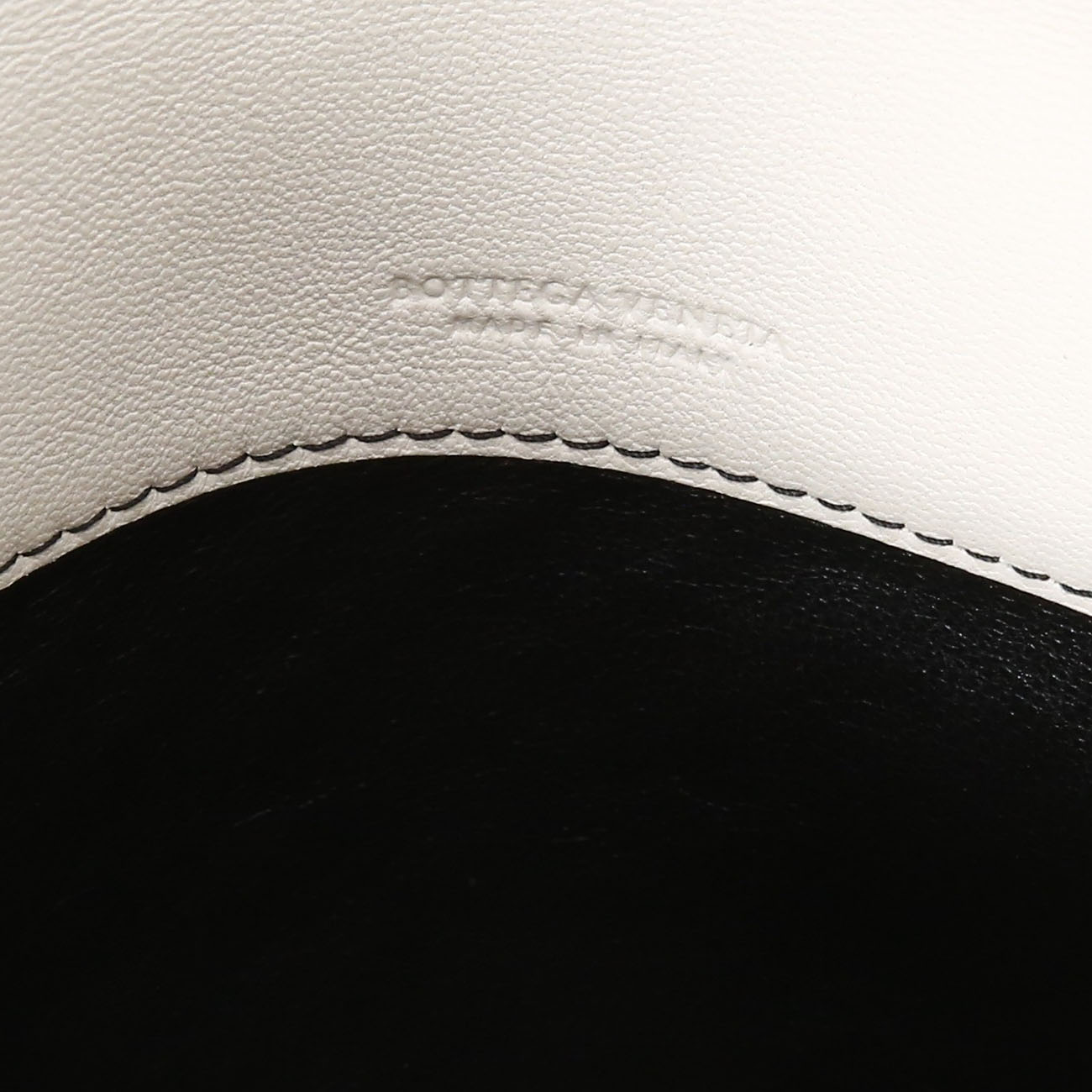 BOTTEGA VENETA(USED)보테가베네타 인트레치아토 플랩 파우치 세트